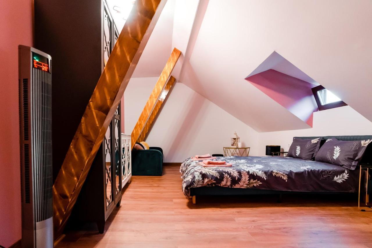 Galeria Grafit Apartments Sibiu Exteriör bild