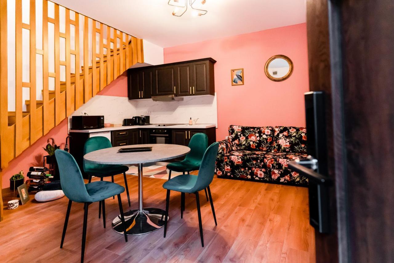 Galeria Grafit Apartments Sibiu Exteriör bild